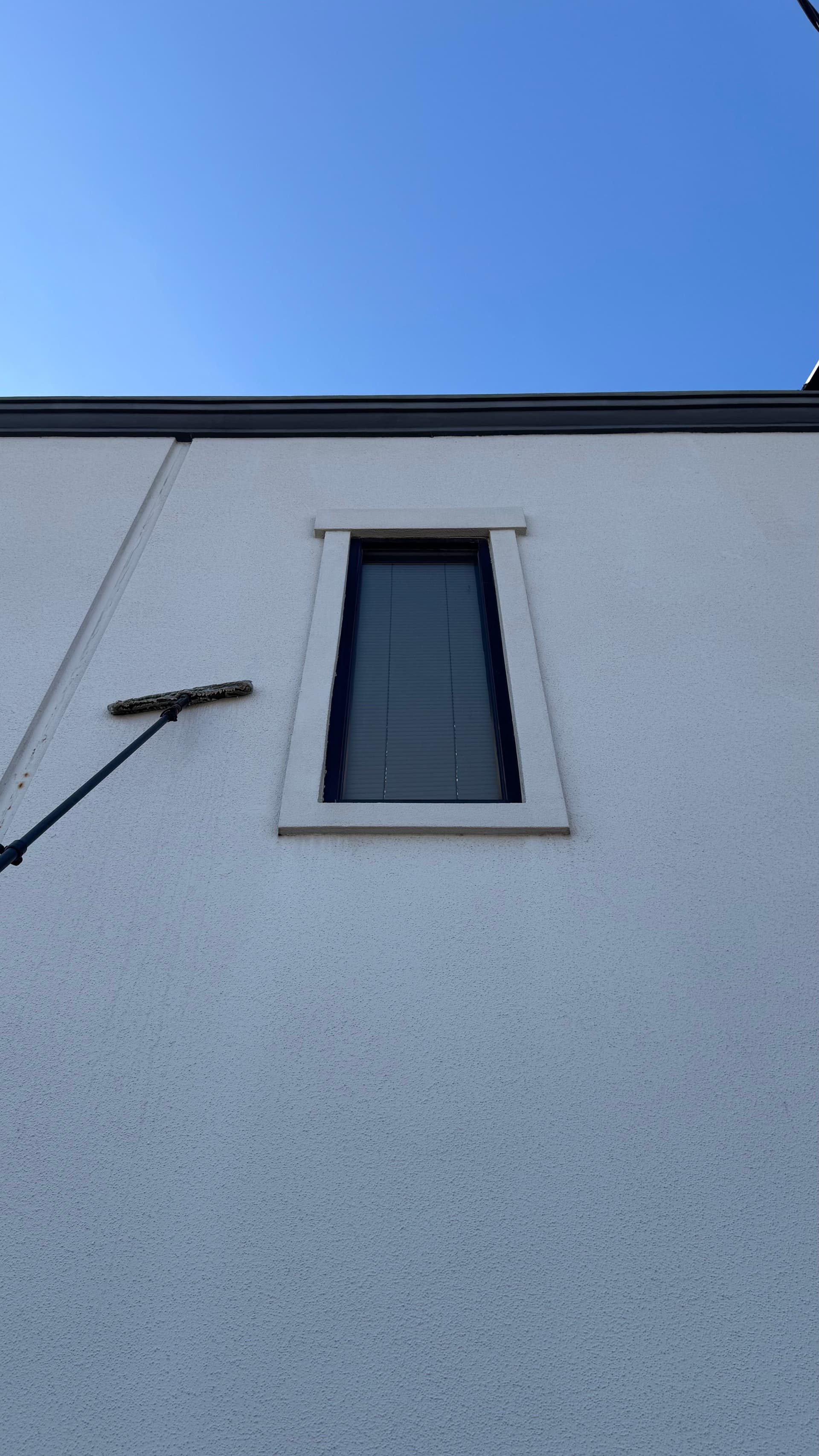 Gallery photos for Commercial Window Cleaning at 3108 Workspace on West 6th Street: Image #1